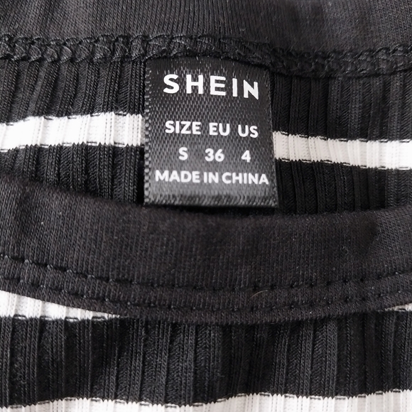 Ribbed Striped Tank Top - Black & White - Picture 3 of 5